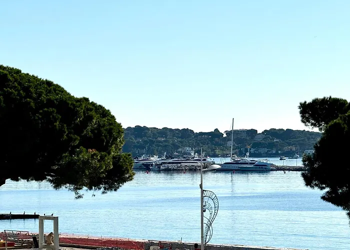 Studio Vue Mer Terrasse A 1Min Des Plages