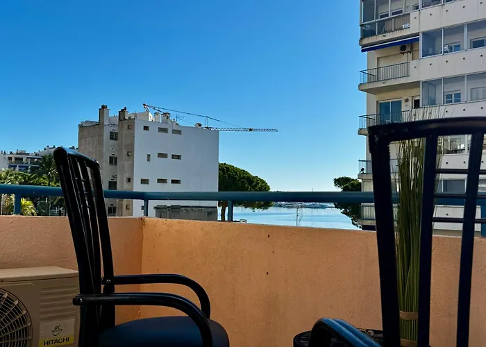 Studio Vue Mer Terrasse A 1Min Des Plages